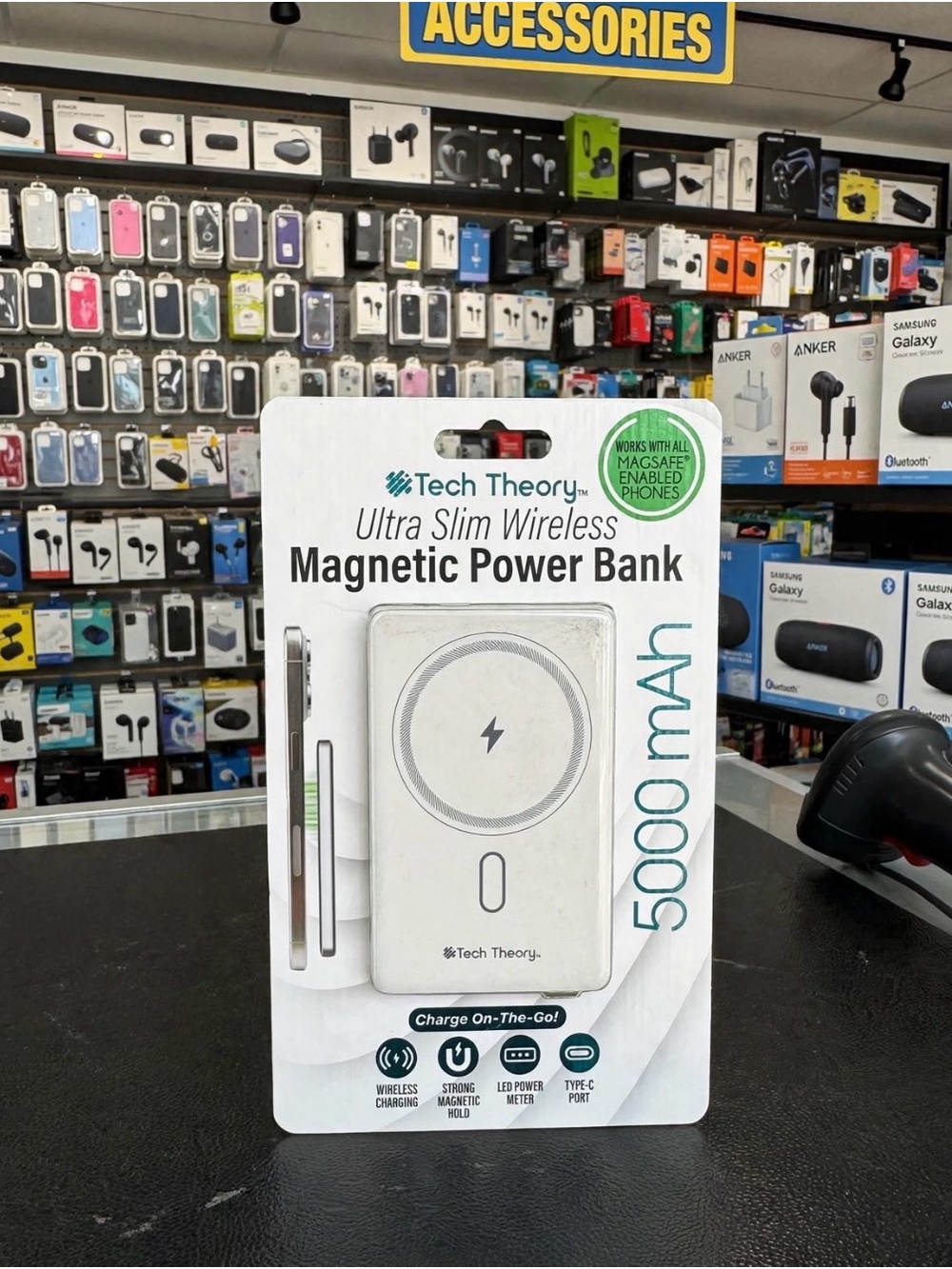 Theory Ultra Slim Wireless Magnetic Power Bank 5000mAh - White
